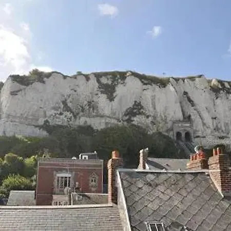 Holiday home Maison Confortable Au Treport, 80 M² Avec Jardin